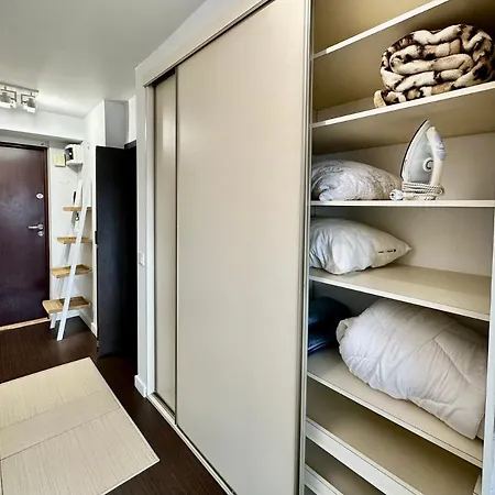 TOP metro x2 fast WiFi 400 Mbs 70’TV Netflix HBO Max AppleTV+ Disney+ Varsovia Exterior foto